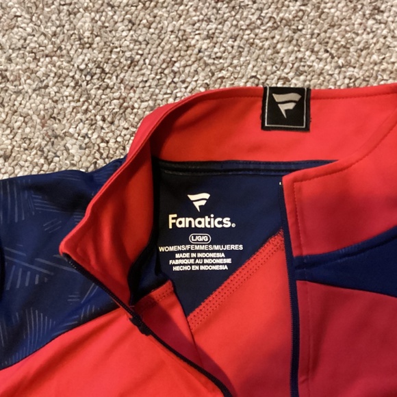 Fanatics Washington Capitals half zip shirt - Picture 2 of 4